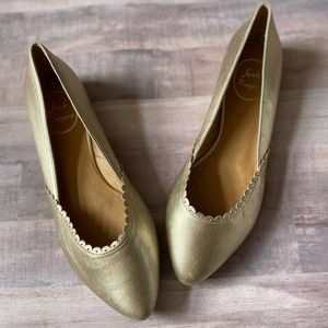 JACK ROGERS GOLD METALLIC SCALLOPED BALLET FLATS SIZE 8